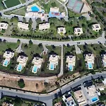 Schoenes Haus In Carvoeiro Mit Privatem Parkplatz By Interhome * Sesmarias
