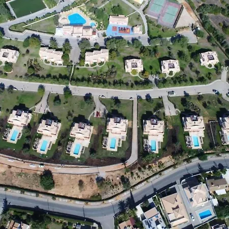 Schoenes Haus In Carvoeiro Mit Privatem Parkplatz By Interhome * Sesmarias